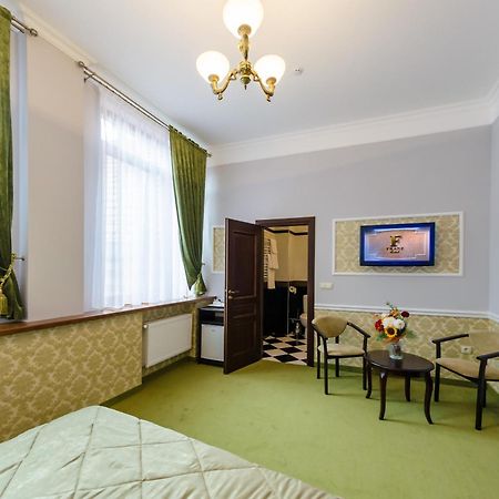Franz Hotel&Restaurant Ivano-Frankivsk Eksteriør bilde