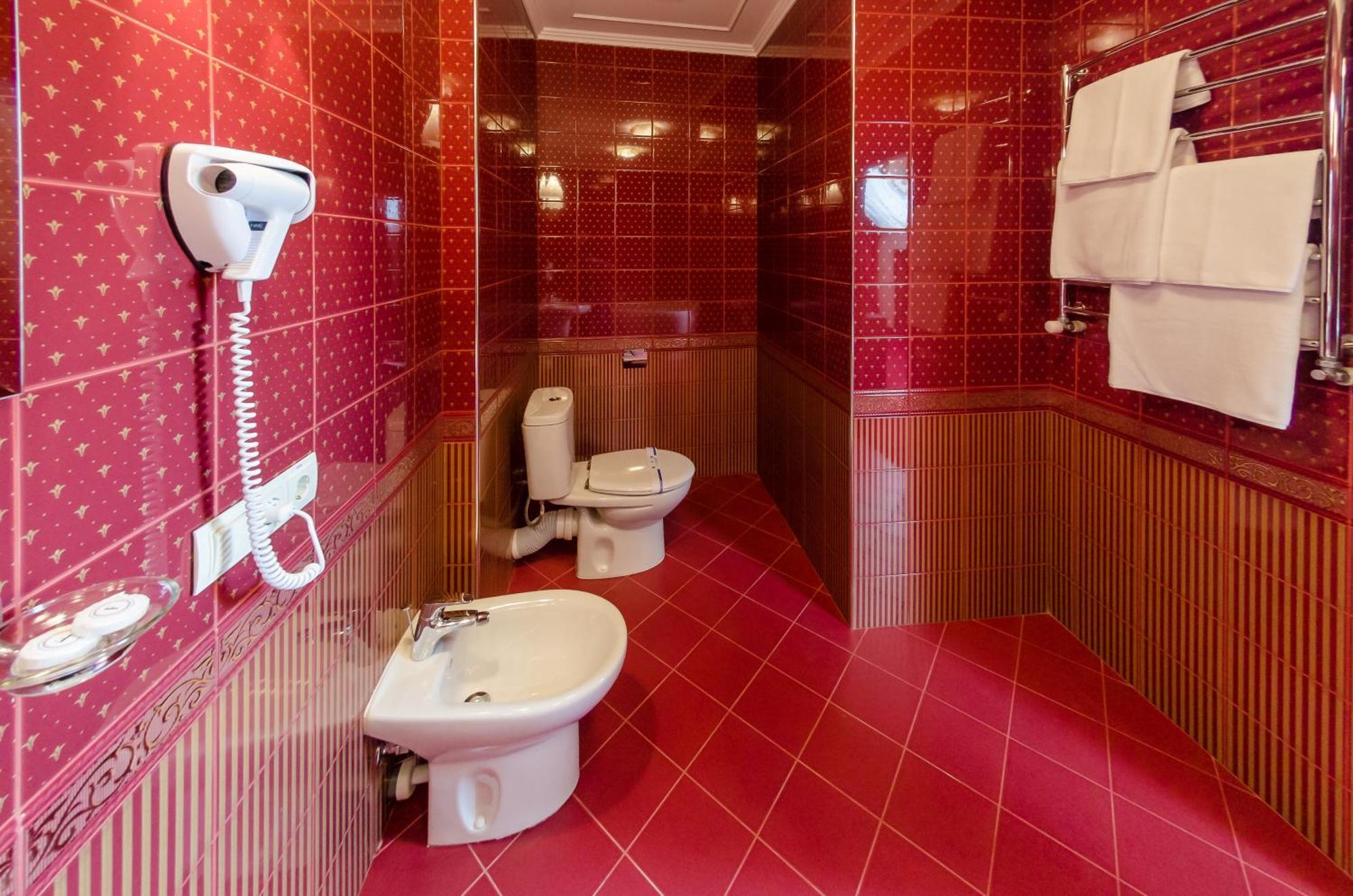 Franz Hotel&Restaurant Ivano-Frankivsk Eksteriør bilde