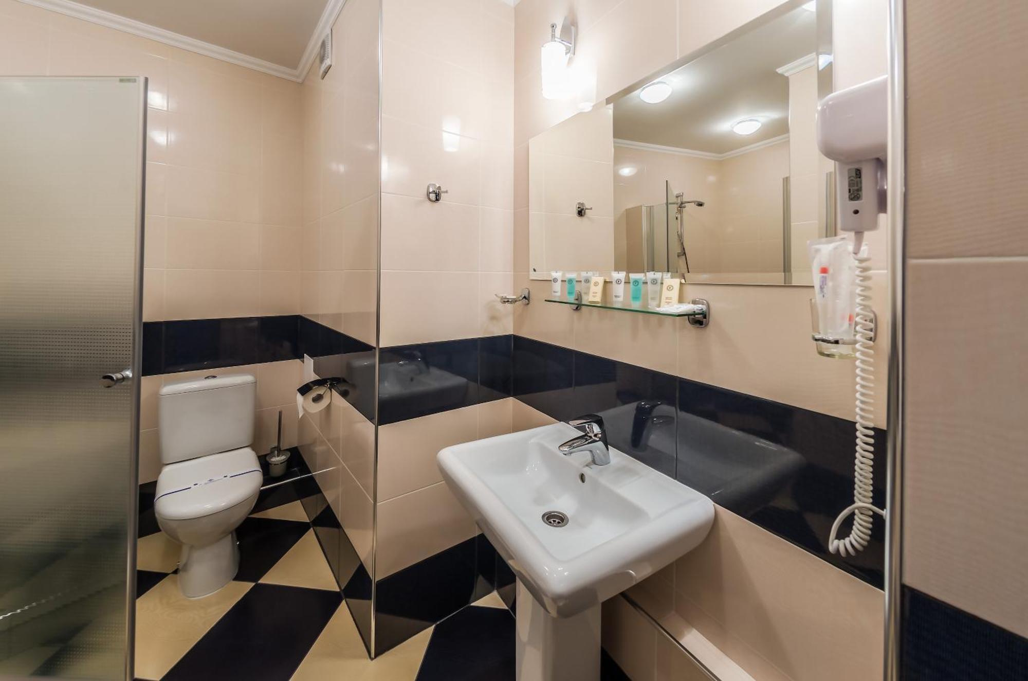 Franz Hotel&Restaurant Ivano-Frankivsk Rom bilde