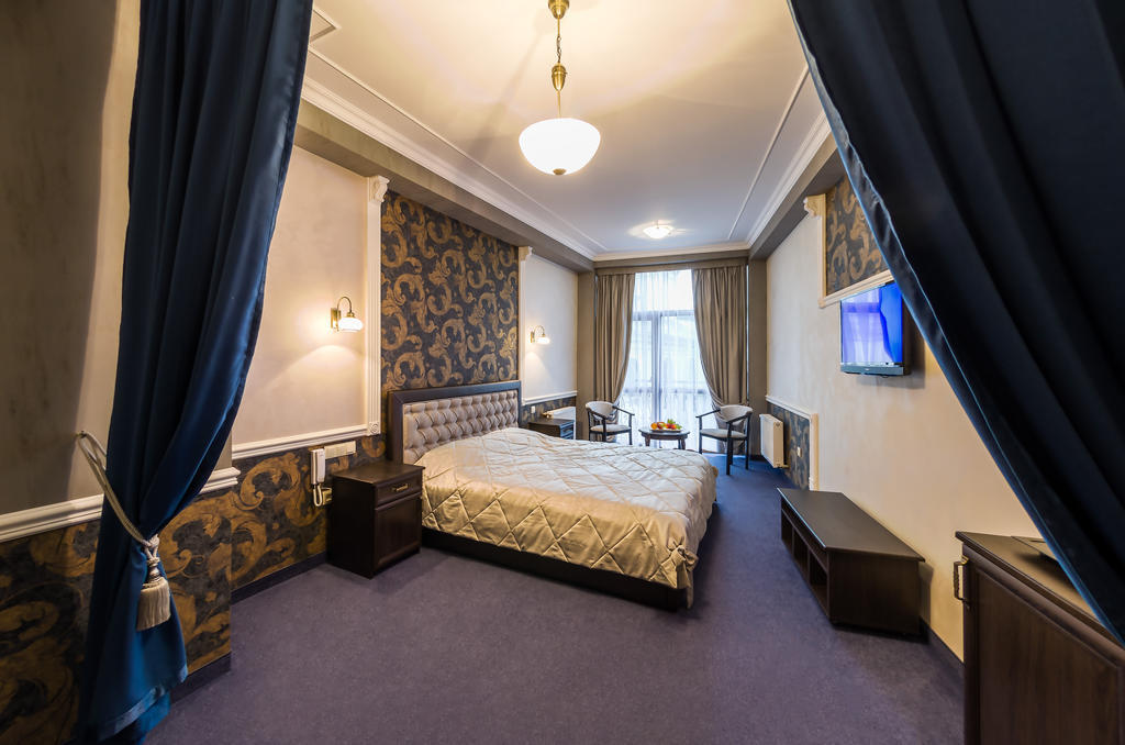 Franz Hotel&Restaurant Ivano-Frankivsk Rom bilde